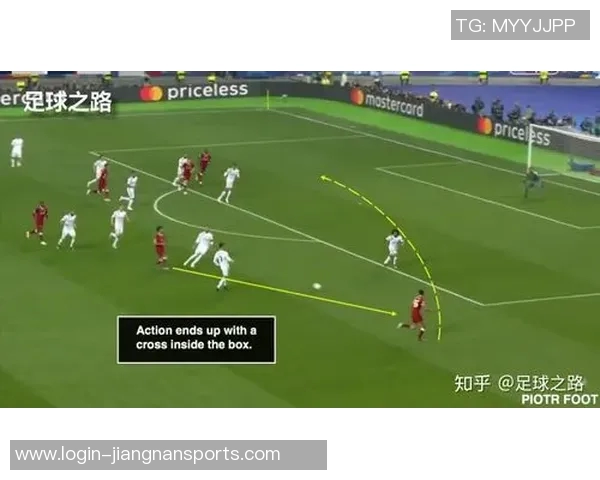 深圳篮球队中路突破的得失与欧冠足球的战术启示分析