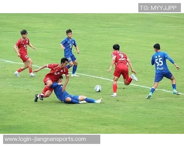 权威发布最新足球状态实力榜单揭示球队真实实力与竞争格局